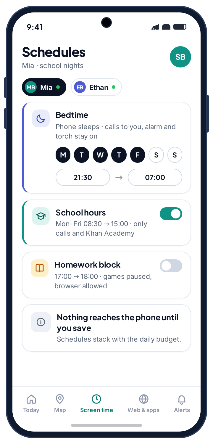 The schedule grid with bedtime 21:30 to 07:00 on school nights, school hours 08:30 to 15:00 and a homework block toggle